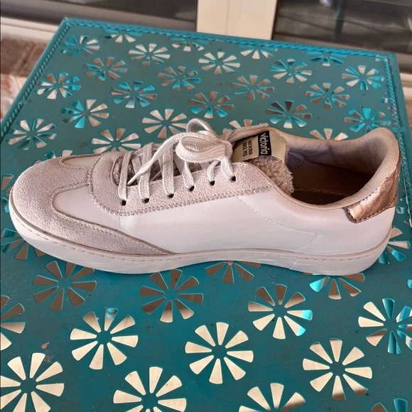 Victoria Berlin Ciclista Effecto - Hielo Beige Faux Leather Glitter Sneakers - Picture 6 of 11